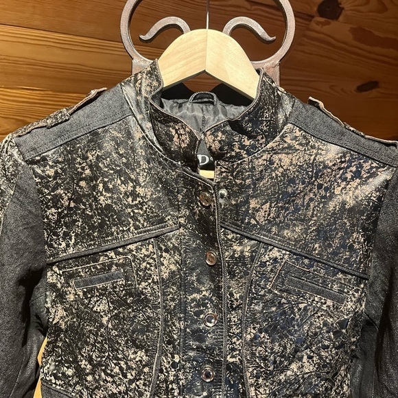 H&D Distressed Genuine Leather/Denim Jacket - Picture 9 of 15
